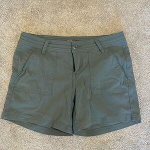 COPY - Prana active wear shorts EUC Grey green 4